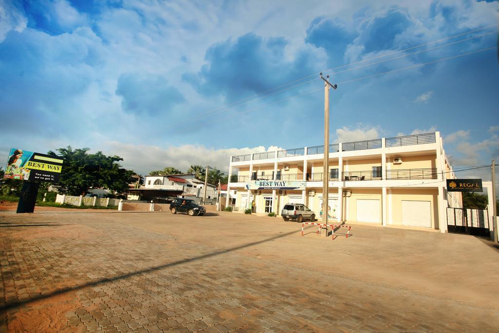 Regal Apartments Kololi Exterior photo